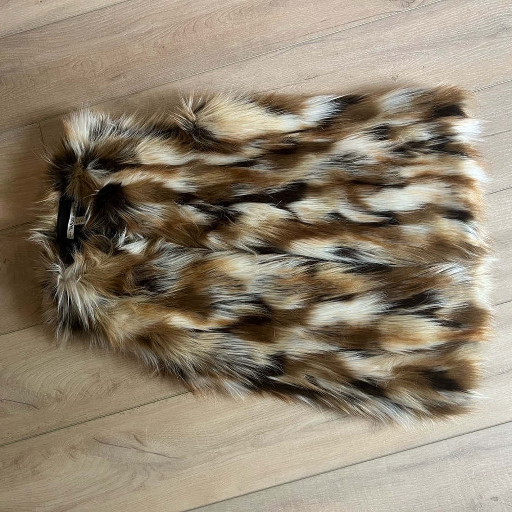 Zara Faux Fur Vest in Tan and Black